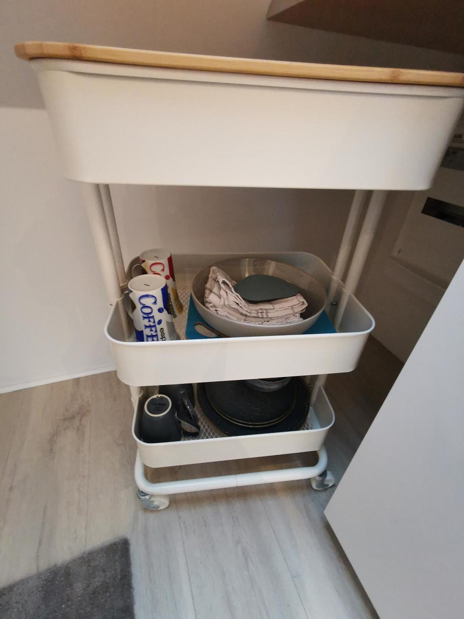 Dachzimmer Mit Kochecke Und Duschbad, Nahe Messe *
